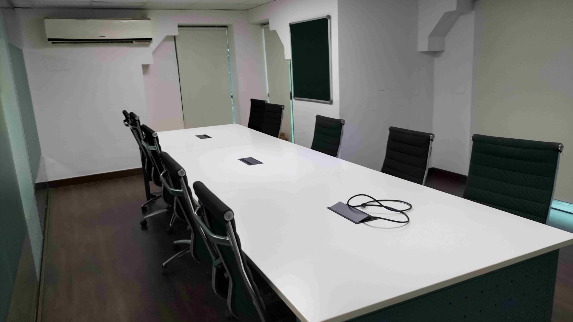 1000117593_11zon office space in Indiranagar