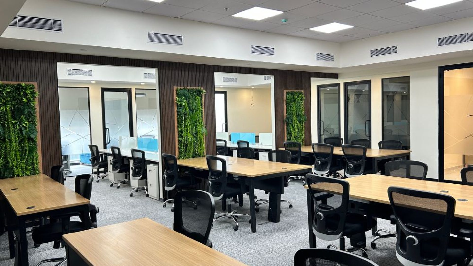 5 office space in Hebbal